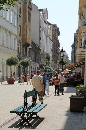 Vaci utca, la via dello shopping della capitale