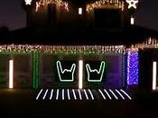 Heavy Metal Questi sono addobbi natalizi Natale 2011 veramente rock (video)