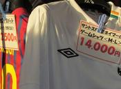Calcio, Giappone: maglia Santos costa quella Barcellona. prezzi Mondiale Fifa