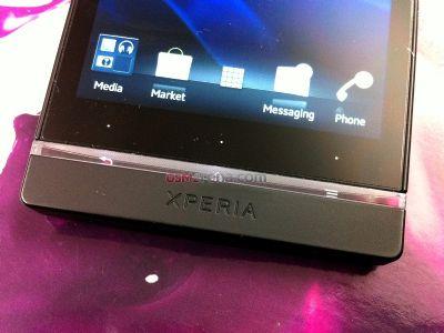 Nuove foto del Sony Ericsson Xperia ARC HD