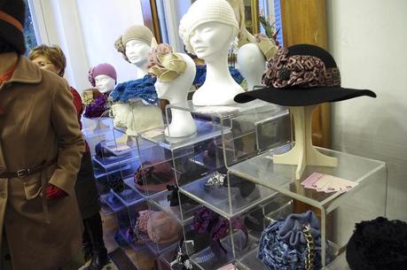 I AM THE FUTURE - Backstage and accessories