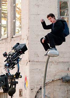 The Amazing Spider-Man ha un poster e un teaser