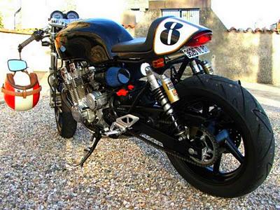 Honda CB750 Cafe Racer # 8