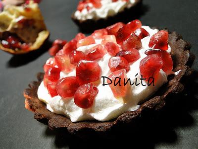 Crostatine panna e melograno