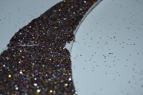 DIY Glitter Part I Necklace