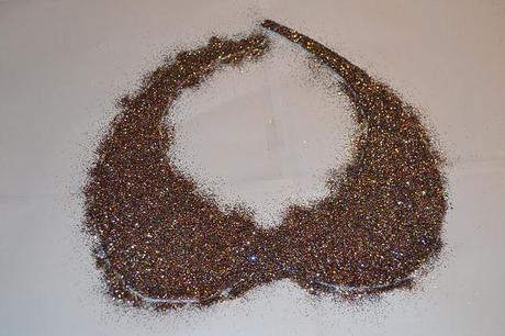 DIY Glitter Part I Necklace