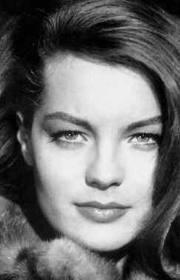 Parigi ospiterà una mostra sull”attrice Romy Schneider.