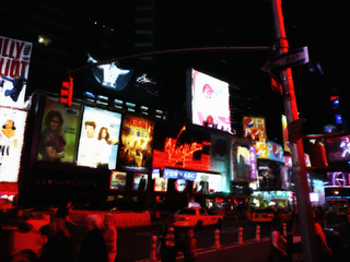 New York: le luci, la primavera, la folla e la notte