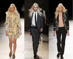 Andrej Pejic: un modello maschio per i push-up