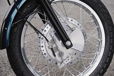 Kawasaki W800 Special Custom by Pleasure