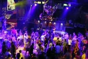 PREFETTO QUESTORE E SINDACO DOVRANNO DECIDERE SULLA CHIUSURA DI UNA DISCOTECA DI GIULIANOVA