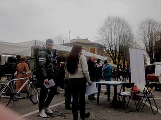 Il freddo non ferma i grillini