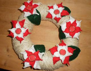 Ghirlanda di Natale dell'ultimo minuto. Tutorial / La couronne de Noel en récup. Tutoriel.