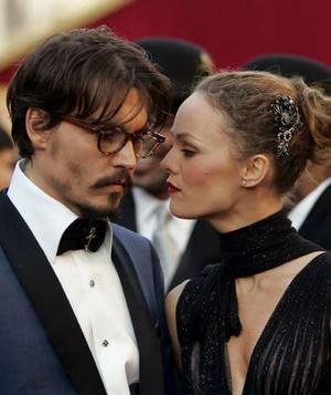 Inizia una piccola crisi tra Johnny Depp e Vanessa Paradis ?
