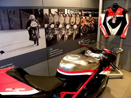 1199 by Ducati Store Catania