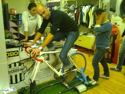 I° MAX one BIKE Sprint Contest Gara su Rulli