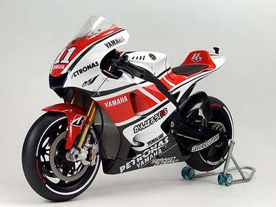 Yamaha YZR-M1 B.Spies Dutch TT 2011 by Modulo