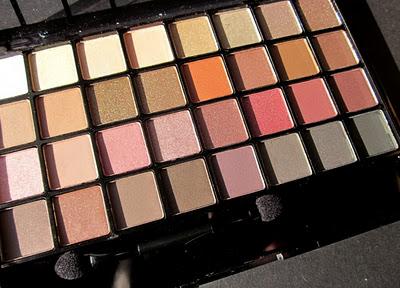 Essential 32pc Eye Palette - Natural