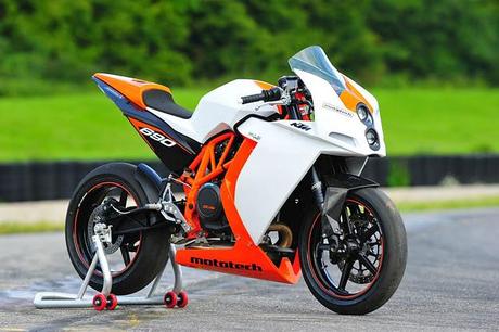 KTM RC4