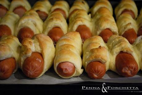 Wurstel ricoperti  -  Pigs in blankets