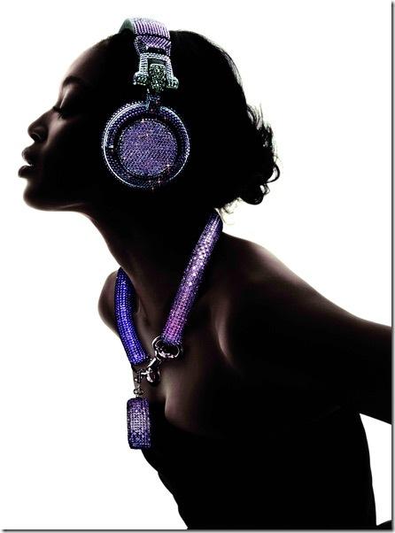 d-headphones-swarovski-fashion-rocks-  idea regalo   Natale