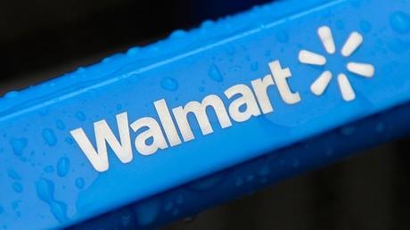 Muore un bimbo in Missouri dopo aver bevuto latte per neonati. La Walmart ritira le confezioni dai suoi tremila negozi in Usa