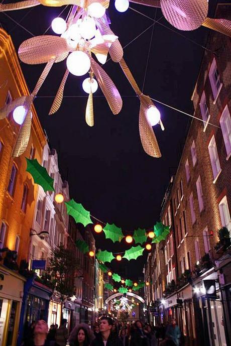 Shopping in London -Carnaby Street-