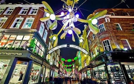 Shopping in London -Carnaby Street-