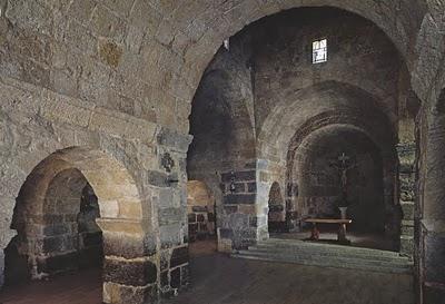 Chiese romaniche dei monaci vittorini nel Meridione sardo di Roberto Coroneo