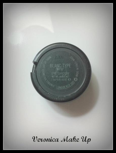 MAC Eyeshadows Blanc Type