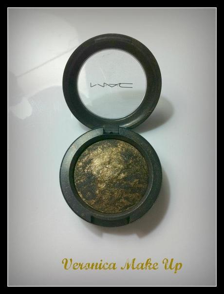 MAC Eyeshadows Golden Gaze Review