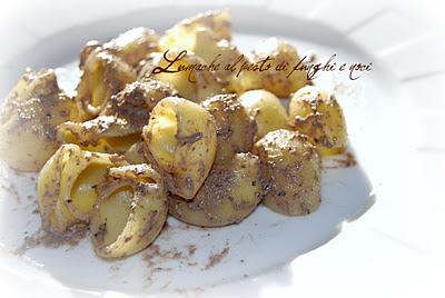 Lumache al pesto di funghi e noci con spolverata di tartufo