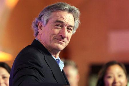 De Niro robert de niro cannes 2011 Robert De Niro  di nuovo padre a 68 anni