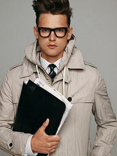 Arthur Kulkov e Guy Robinson pre-collection Dolce & Gabbana p/e 2012