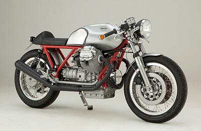 Guzzi Kaffee-Maschine by Gustav Larsson