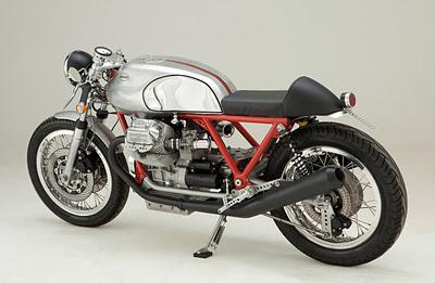 Guzzi Kaffee-Maschine by Gustav Larsson