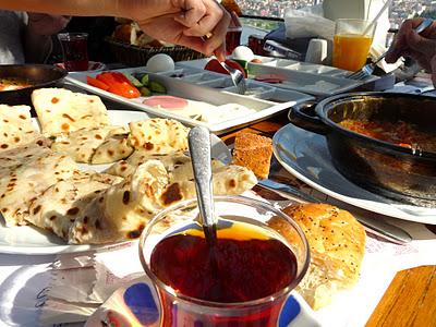 Istambul e la dolce vita al Pierre Loti