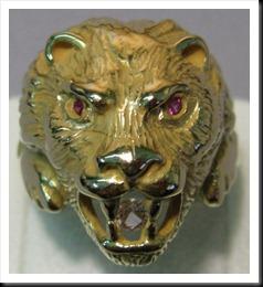 Anello testa leone in oro giallo 100109-1