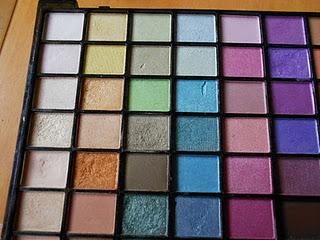 ELF: 100pc Eye Shadow Collection