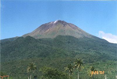 IL VULCANO BULUSAN DA' SEGNI DI ATTIVITA'