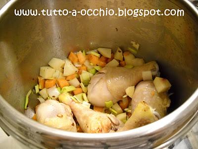 A Babbo Natale piace la cucina - Cosce di pollo con crema di verdure in pentola a pressione