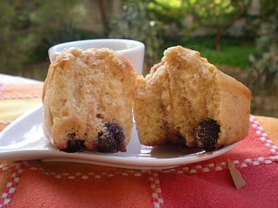 Facciamo colazione: Torta Panna e Amarene