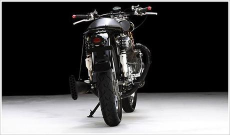 Raven Motorcycles... (Un guzzi di traverso)