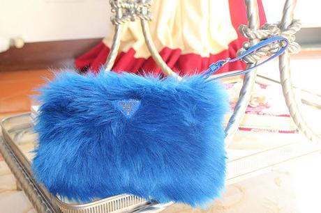 Prada fur bag !