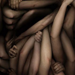 Gloom82: l'arte inquietante di Anton Semenov