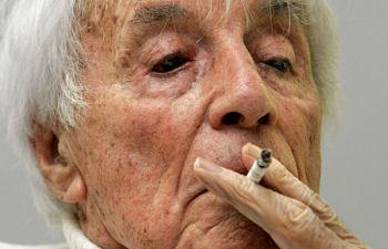 Johannes Heesters (1903-2011) Johannes Heesters (1903-2011)