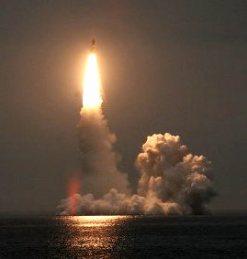 I nuovi missili “Bulava” installati sui sommergibili russi