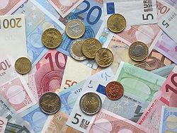 Le belle notizie per il 2012: la manovra costerà 2013 euro in più a famiglia