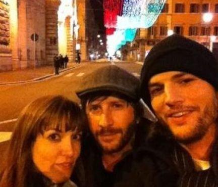 ashton kutcher in vacanza a roma