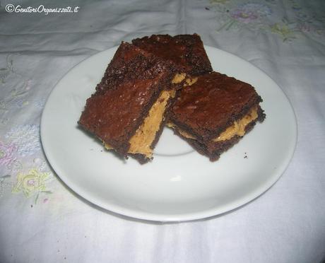 Brownie cookies con crema al burro di arachidi